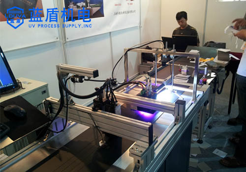 決定UV固化的好壞由那機(jī)部分所以決定？